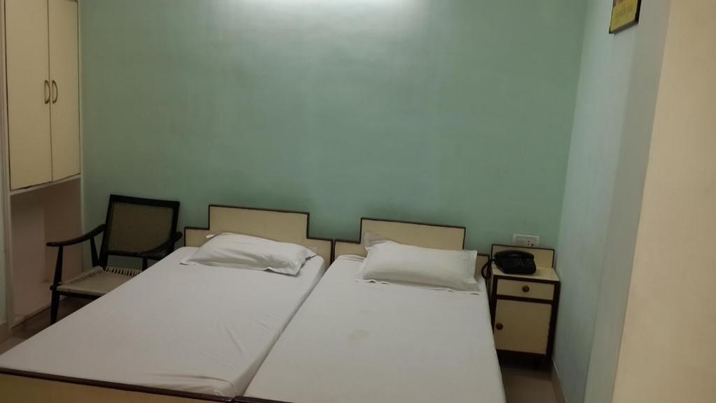 Hotel Pawan Agra  Room photo